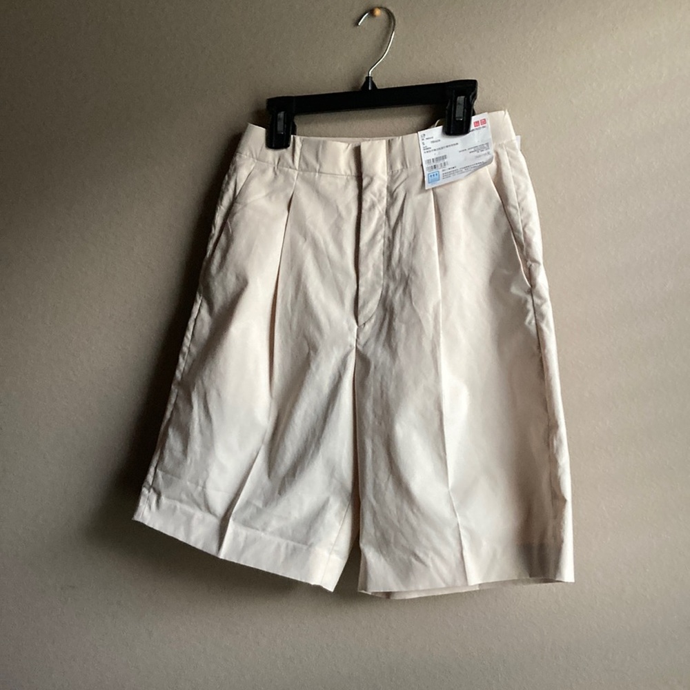 Theory Cream High-Waist Tailored Shorts